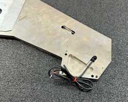Brooks Automation semiconductor wafer-handling equipment 4002-9793-01 wafer-robot end-effector assembly auction image