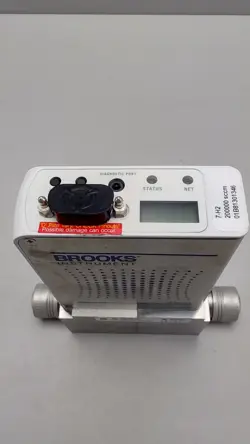 Brooks GF126X-105961 GF126 thermal mass flow controller auction image