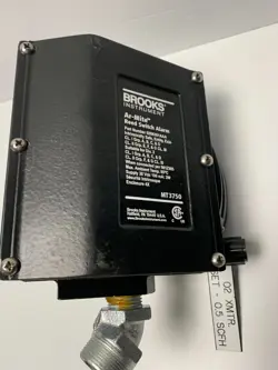 Brooks MT3750 / Ar-Mite Series 3750CA0A11BEBAFAA0 low-flow armored variable-area flowmeter auction image