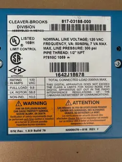 Brooks industrial sensing and indication equipment 817-03188-000 pressure-regulating or pressure-control instrument auction image