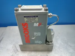 Brooks Instrument MF5IA1BQ2G2EEA mass flow sensor auction image