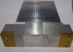Brooks Instrument GF125C-205592 GF125 Series mass flow controller auction image